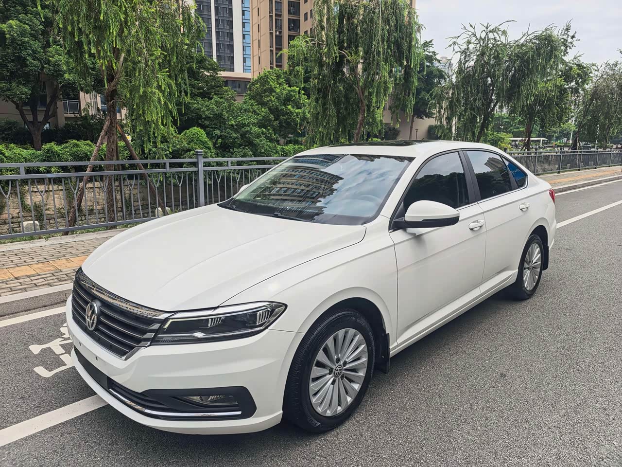 Lavida 2021 1.5L AT Comfort