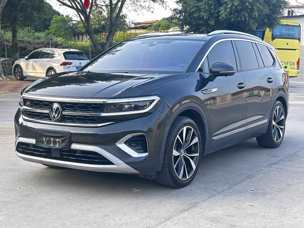 2024 530TSI AWD Flagship Pro 7-Seater