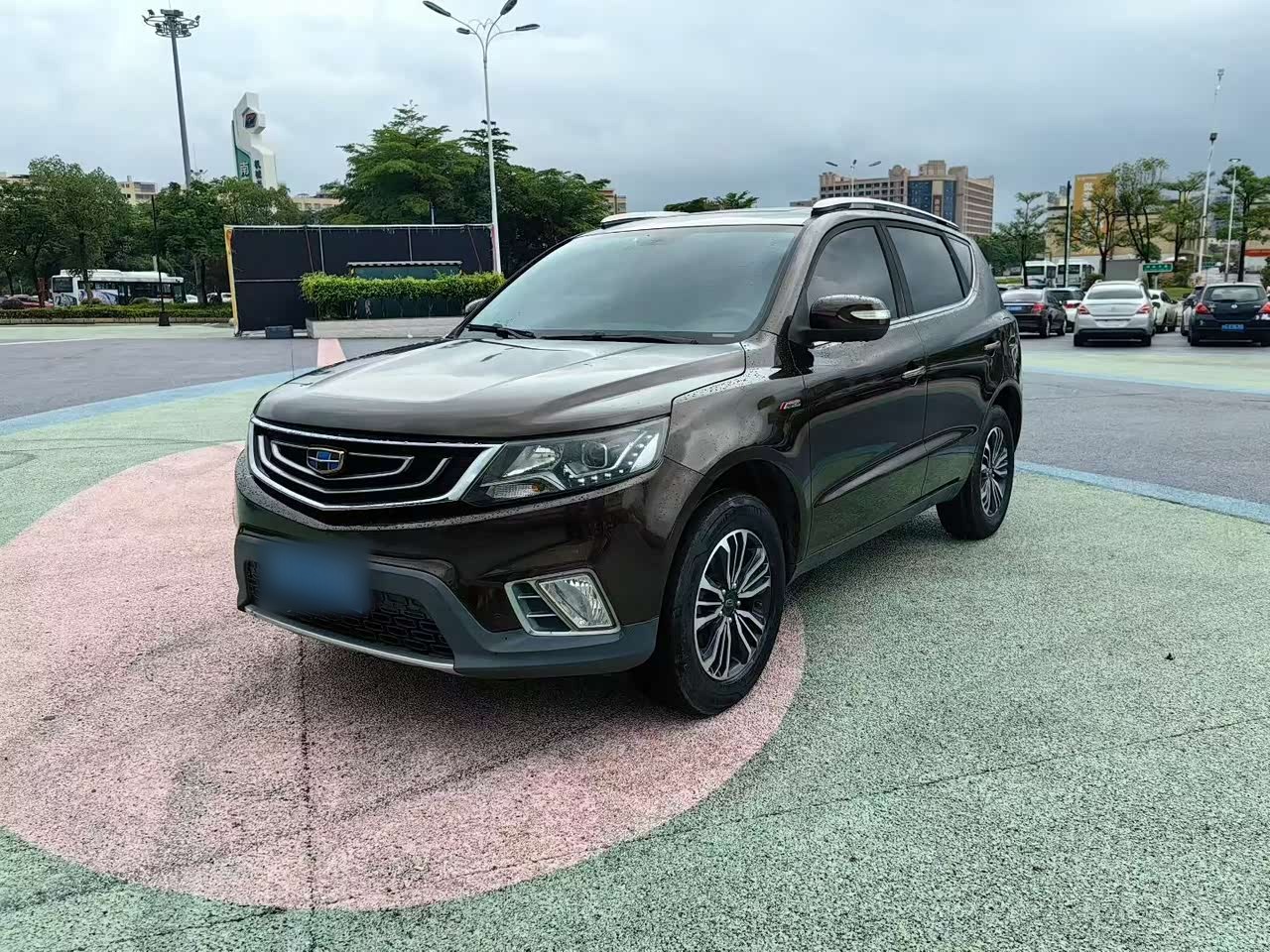 Vision X6 2016 1.3T CVT Flagship