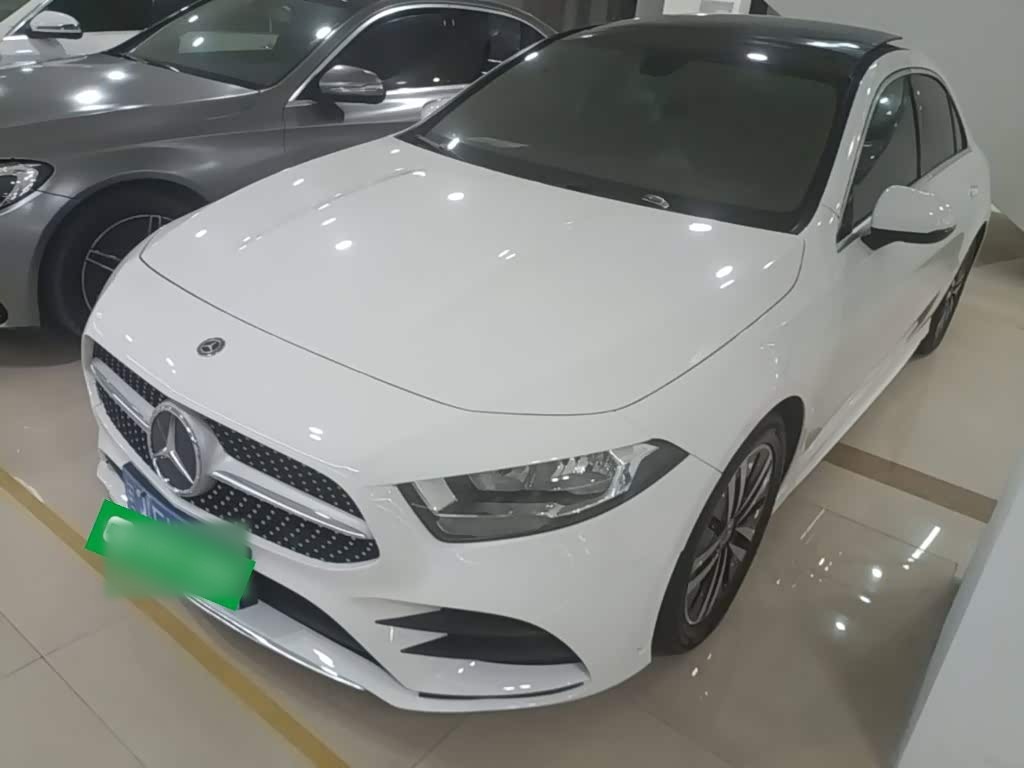 Mercedes-BenzA-Class 2019 A 180 L Sport