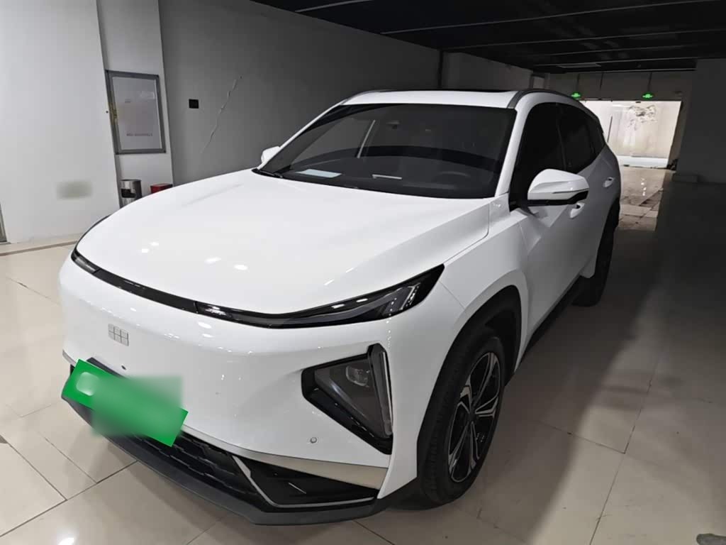 L7 2025 EM-i 115km Explorer +