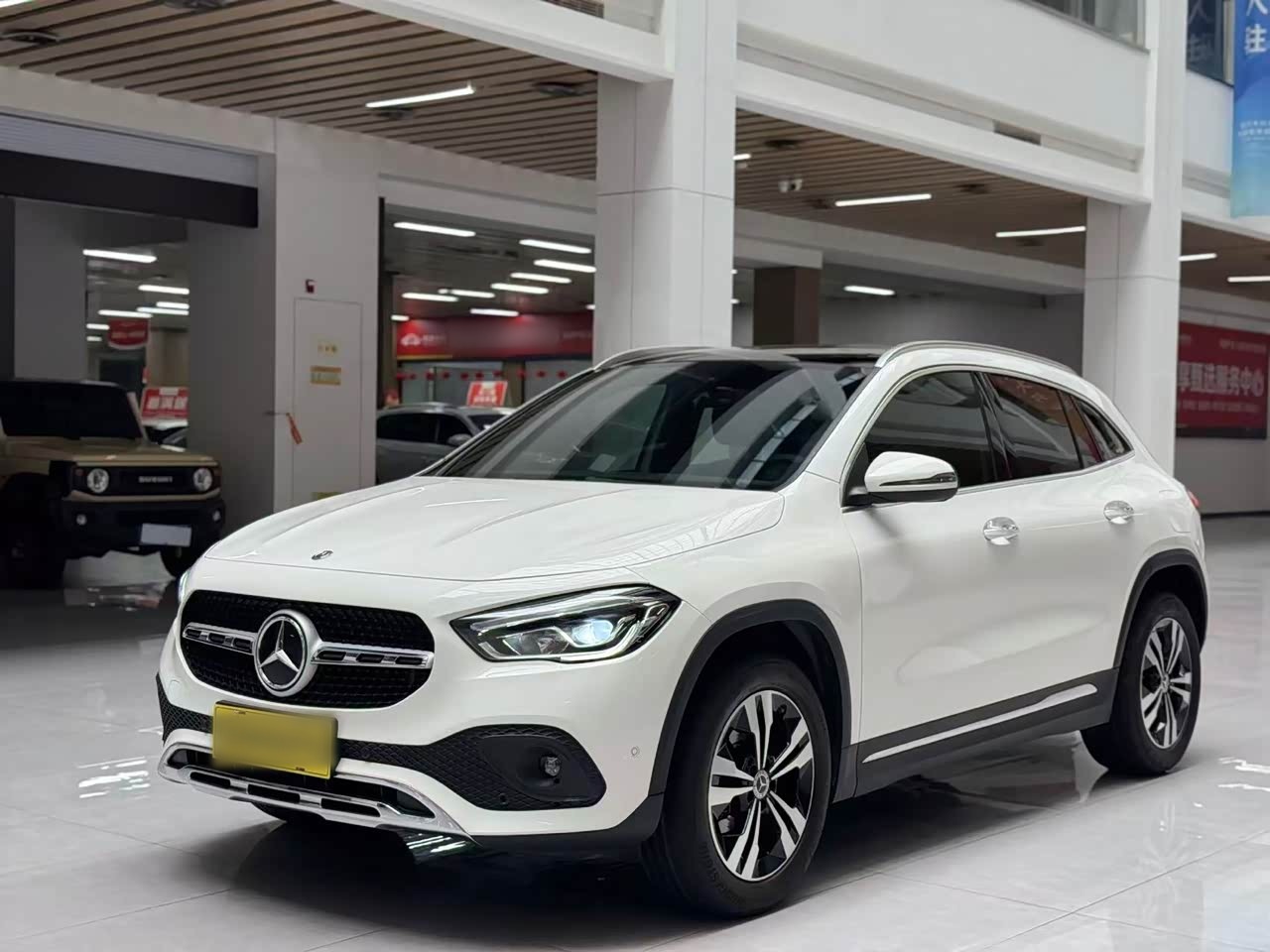 Mercedes-BenzGLA 2020 GLA 200