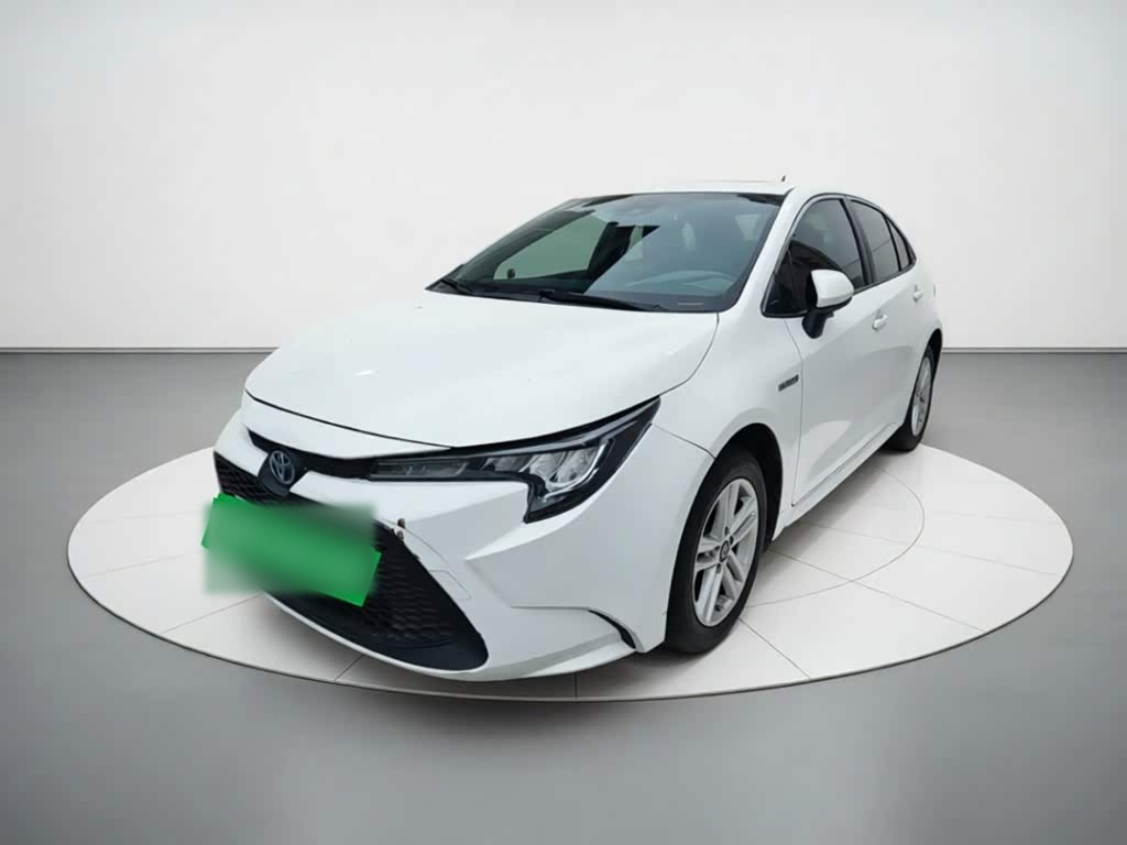 Levin 2022 Hybrid 1.8H E-CVT Leading