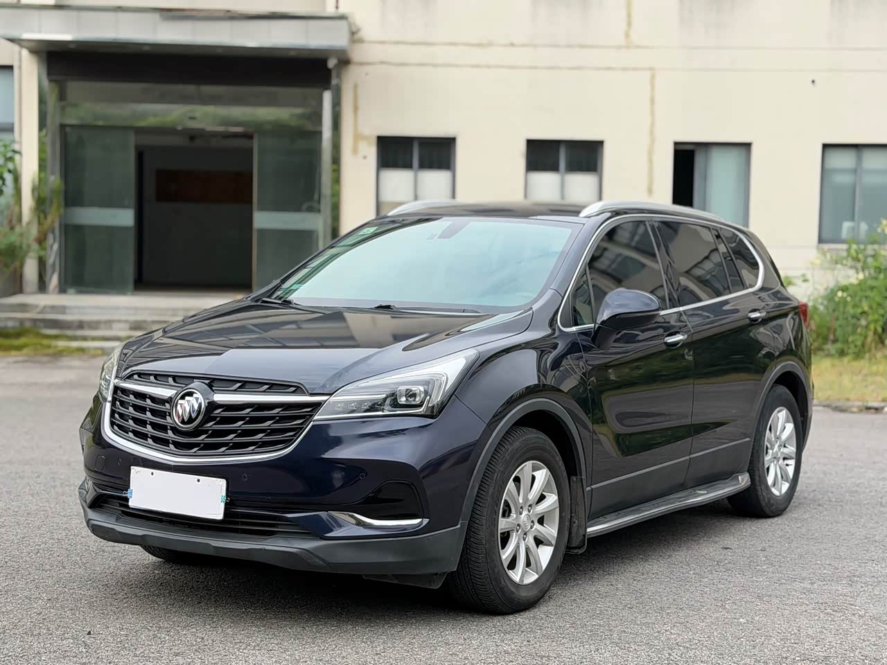 Envision Plus 2021 532T RWD Luxury