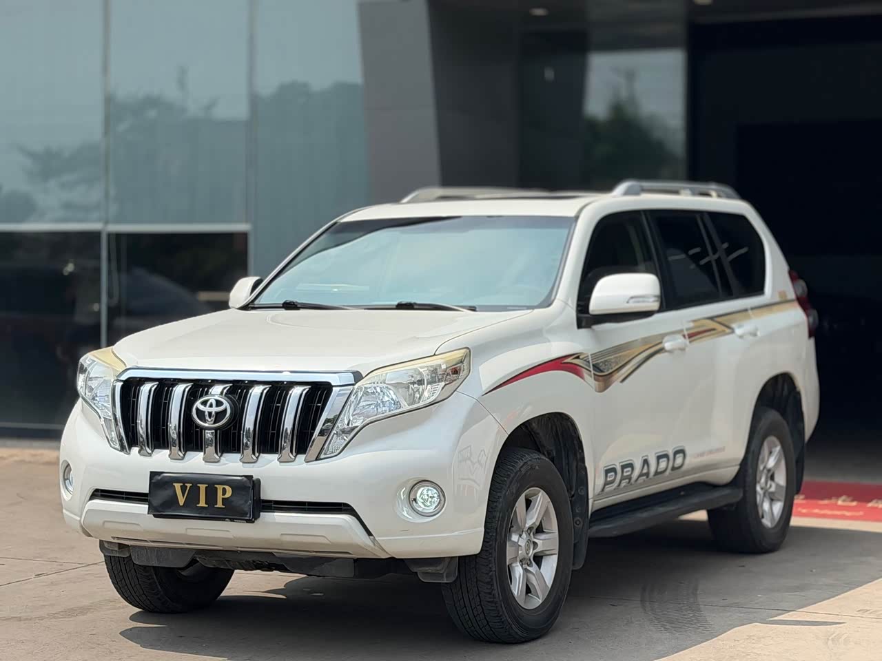 Prado 2016 2.7L AT Standard