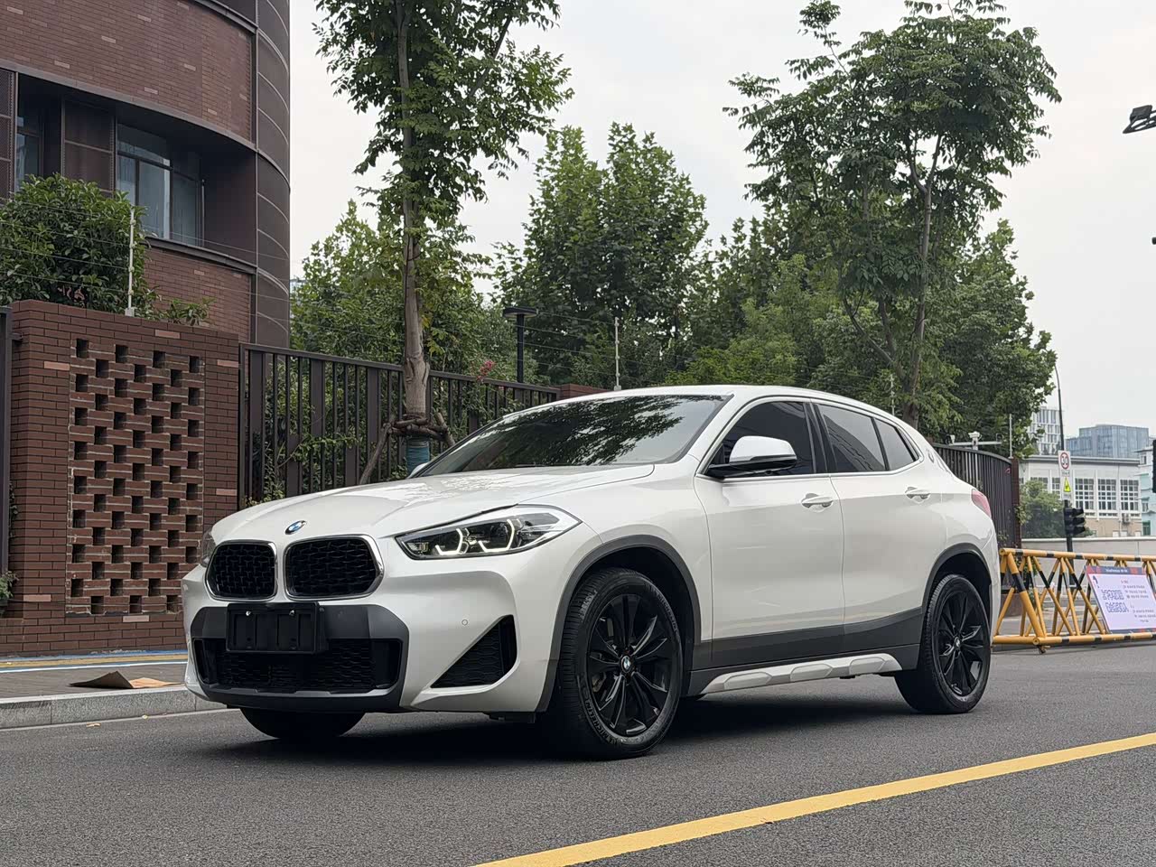 BMWX2 2020 sDrive25i Leading M Sport Package