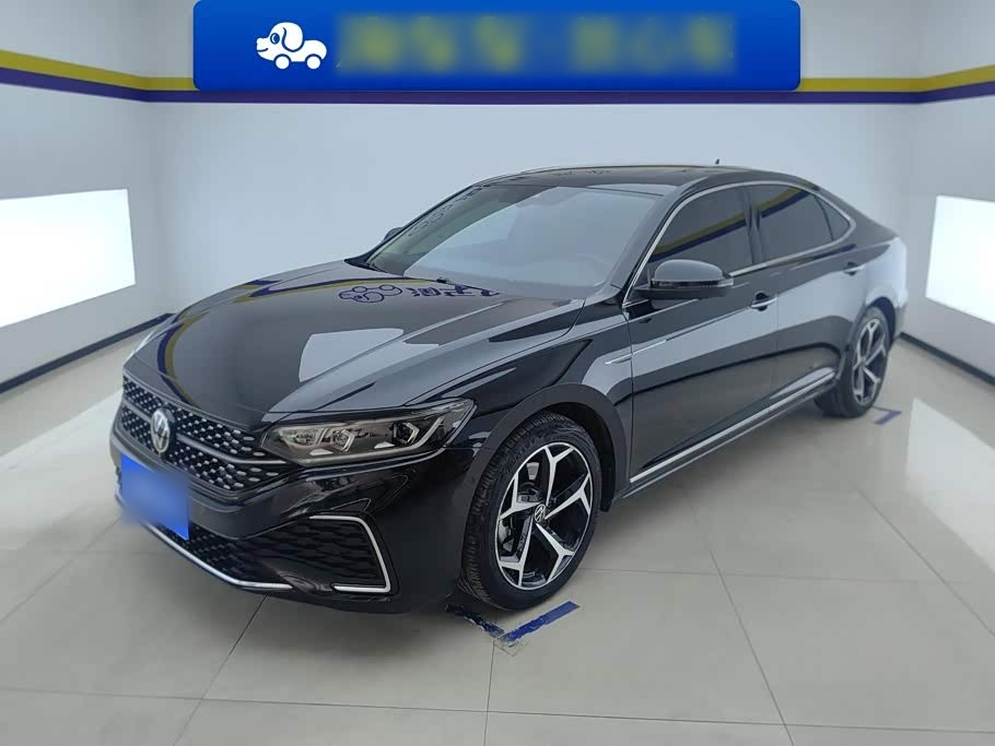 Passat 2023 Facelift 330TSI Luxury