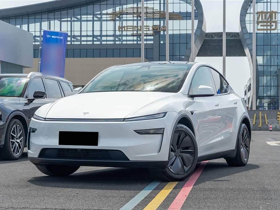 Model Y 2025 RWD