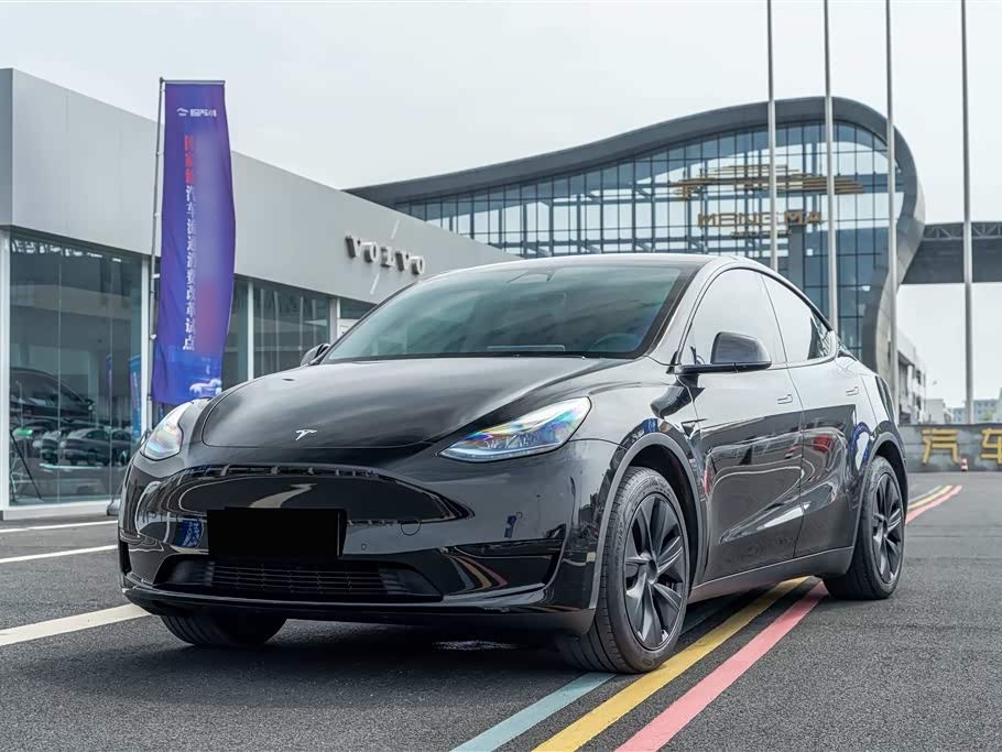 Model Y 2023 RWD