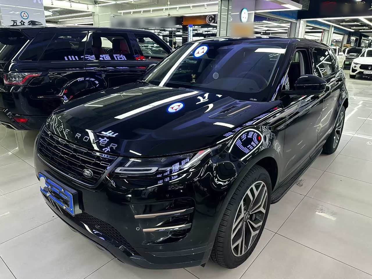 Range Rover Evoque 2026 Range Rover Evoque L SE