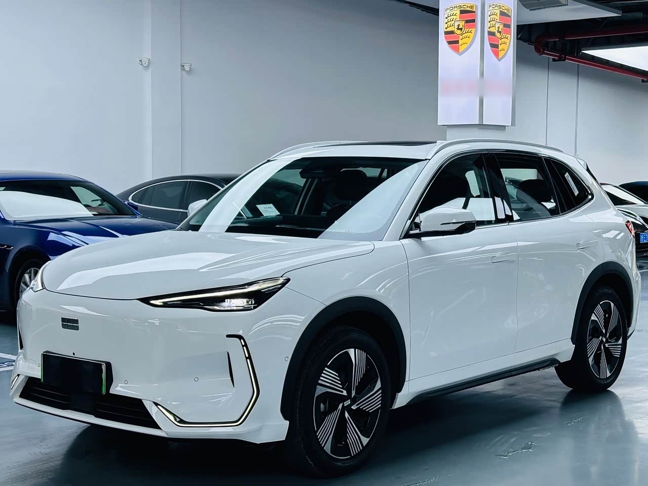 E5 2024 530km