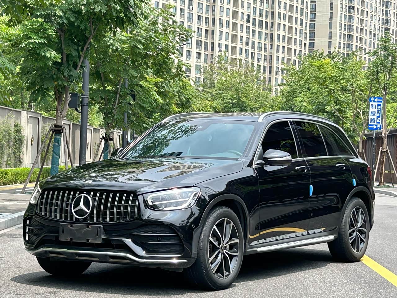 Mercedes-BenzGLC 2020 GLC 300 L 4MATIC Dynamic