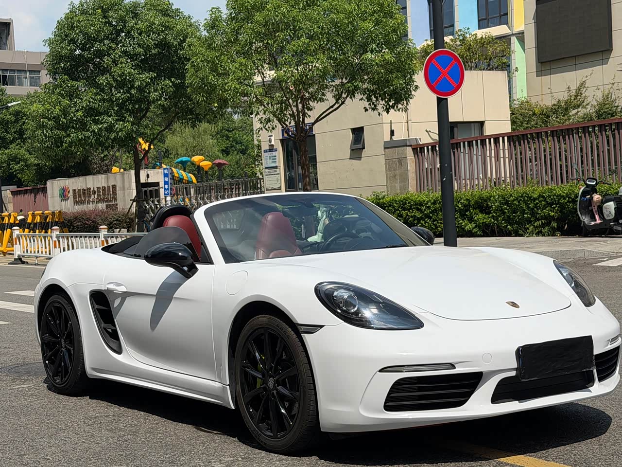 718 2018 Boxster 2.0T
