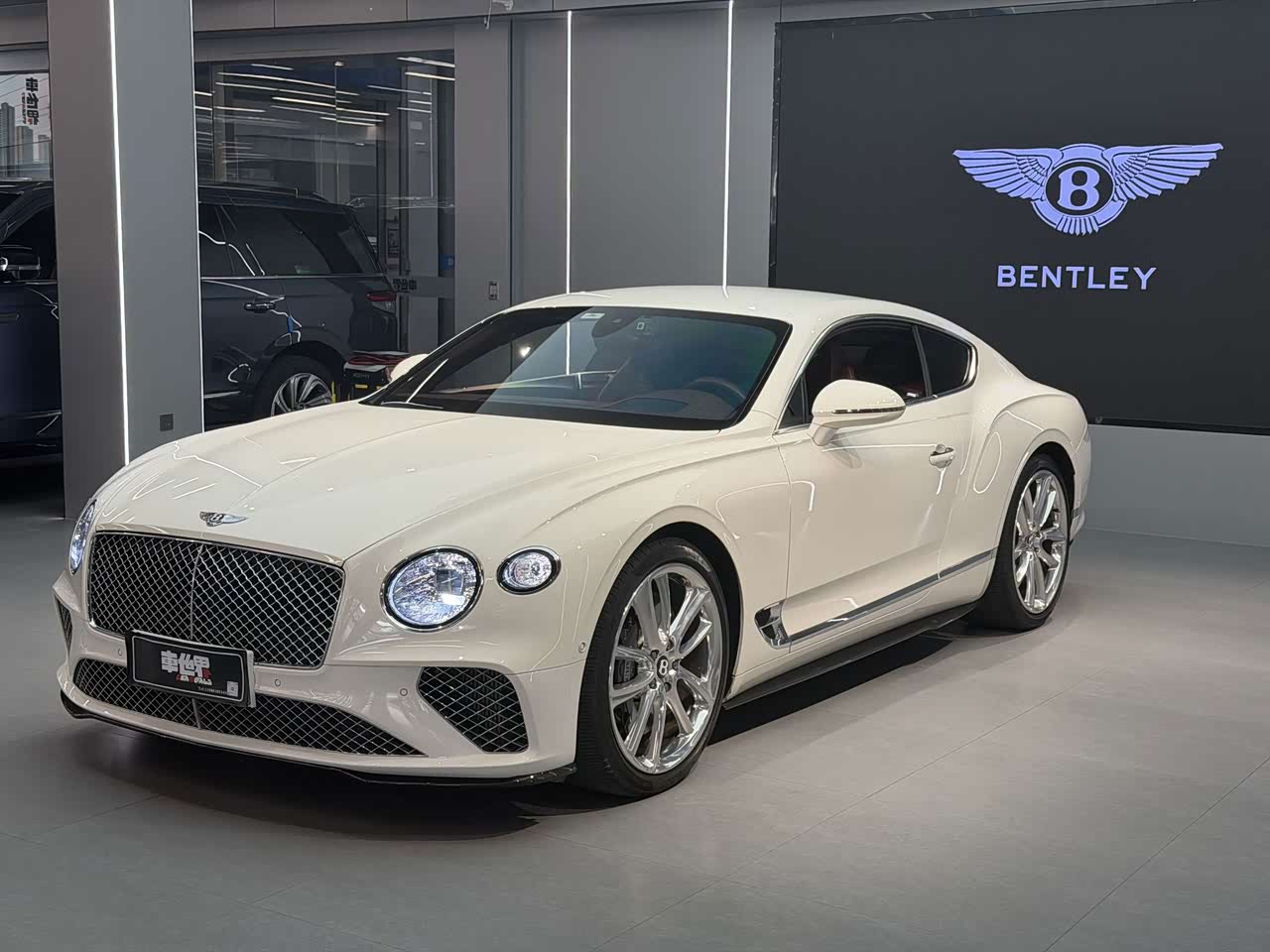 2020 4.0T GT V8