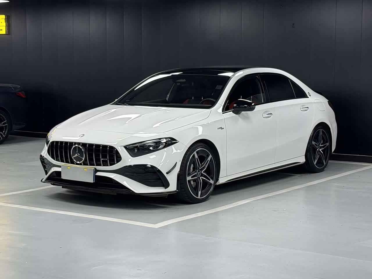 Mercedes-BenzA-ClassAMG 2024 Facelift AMG A 35 L 4MATIC