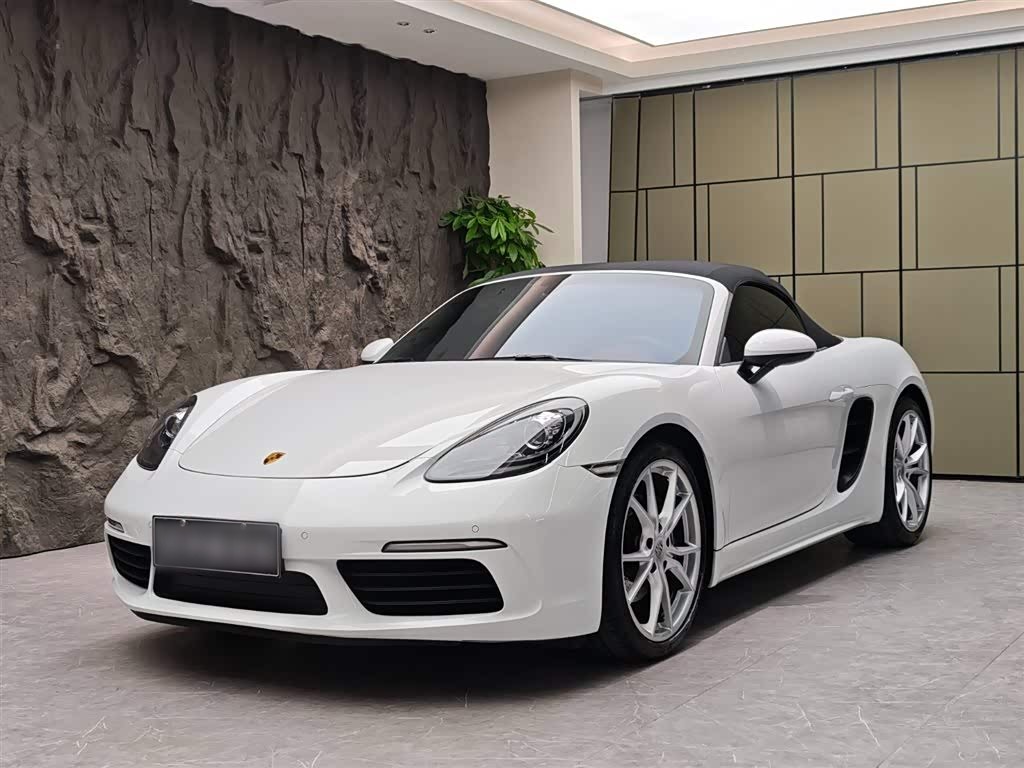 718 2022 Boxster 2.0T