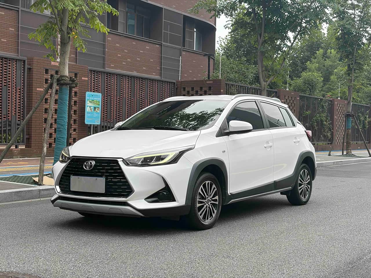 YARiS L 2020 X 1.5L CVT Leading