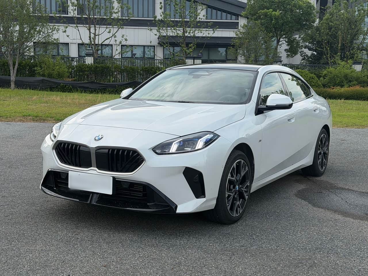 BMW2 Series 2025 225L M Sport Package