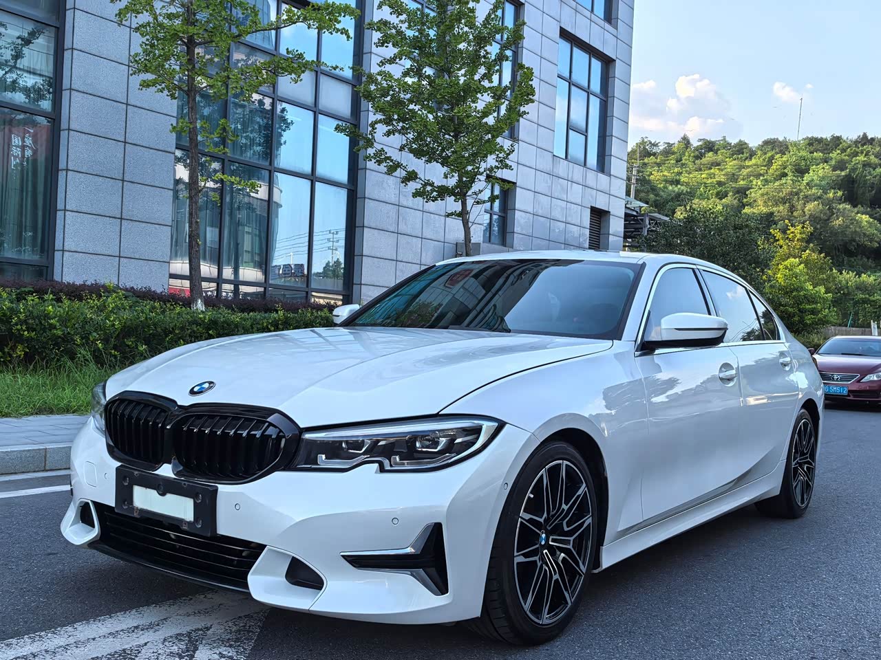 BMW3 Series 2020 325Li Launch Edition