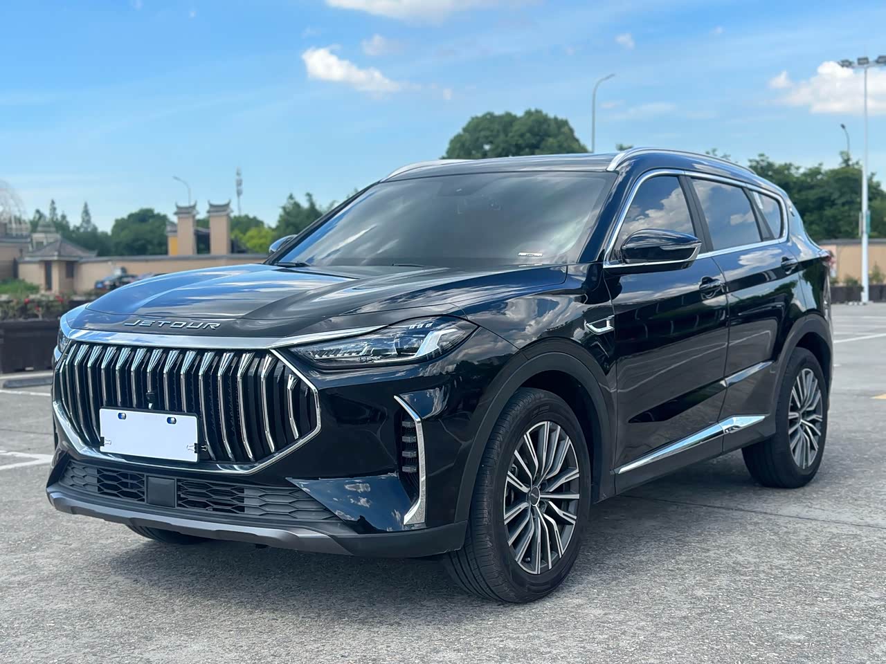 X70 PLUS 2025 Champion 1.5T DCTMAX+ 5-Seater