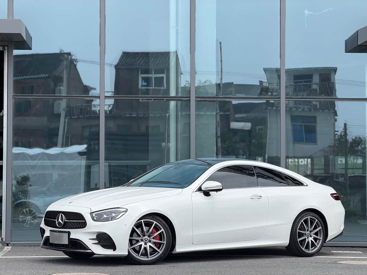 Mercedes-BenzE-Class Imported 2023 Facelift E 260 Coupe