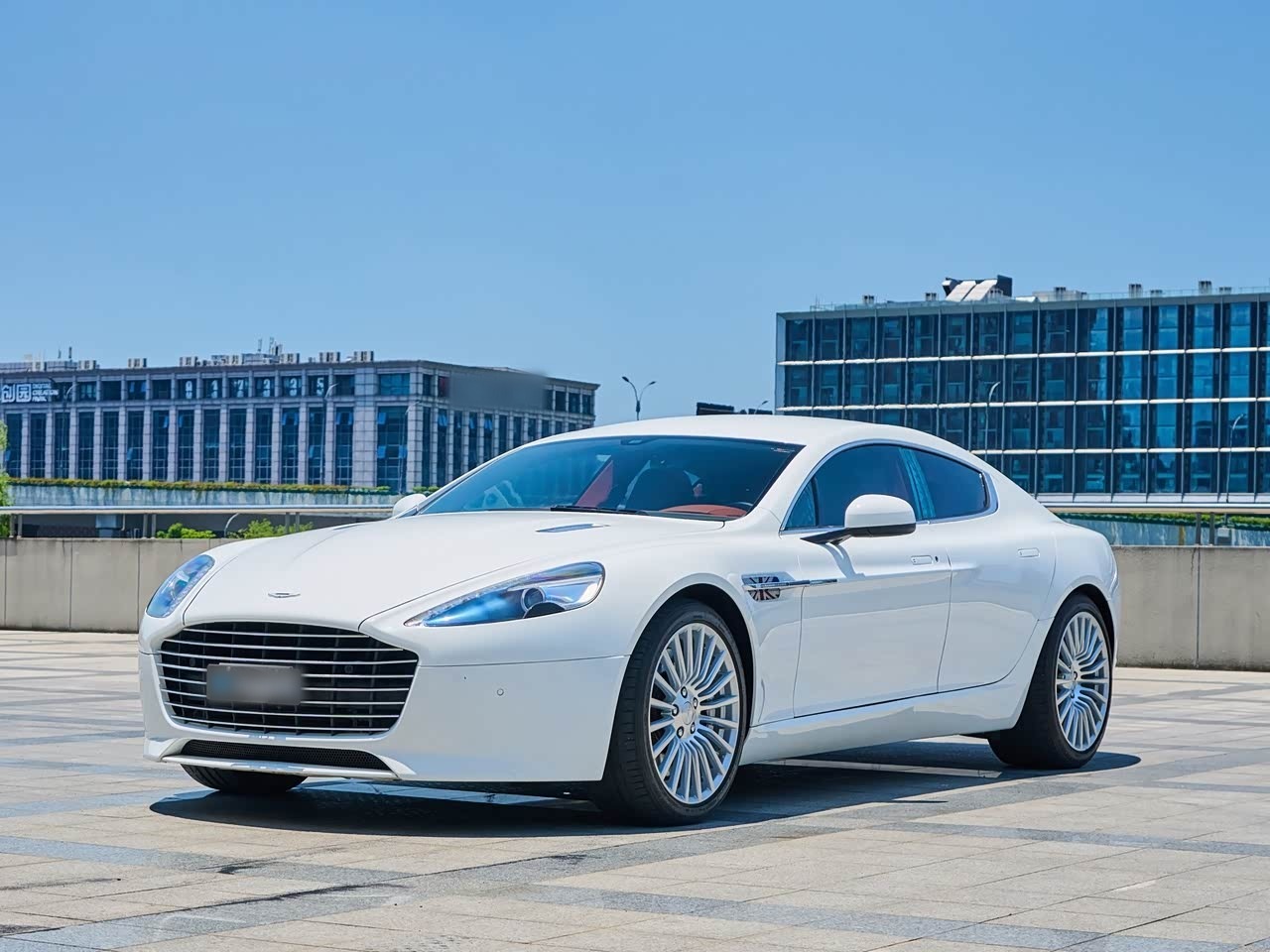 Rapide 2013 6.0L S