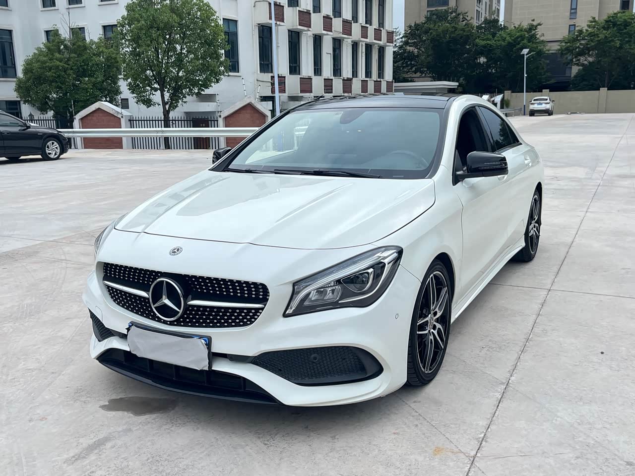 Mercedes-BenzCLA Imported 2017 CLA 220 4MATIC