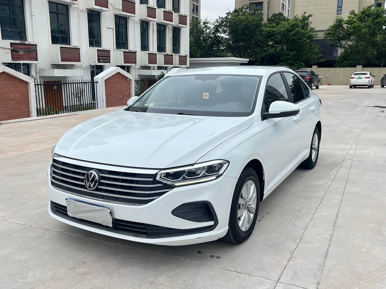 Lavida 2023 1.5L AT
