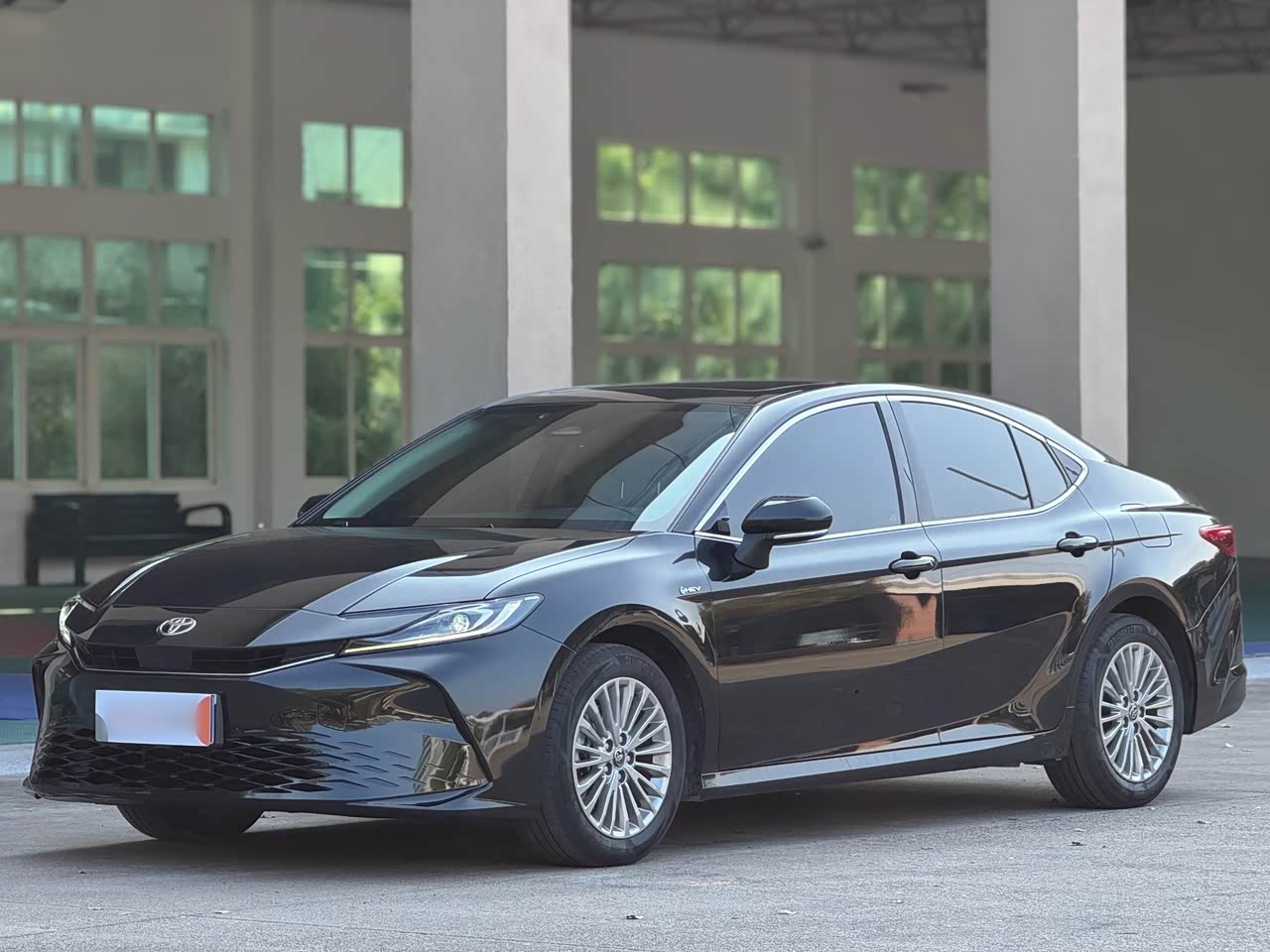 Camry 2024 Hybrid 2.0HE Elite