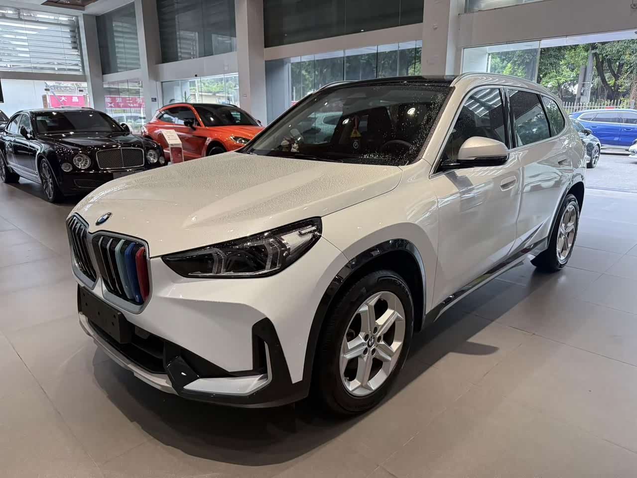 BMWX1 2023 sDrive20Li X Design Package