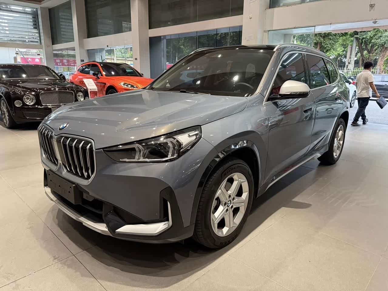 BMWX1 2023 sDrive20Li X Design Package