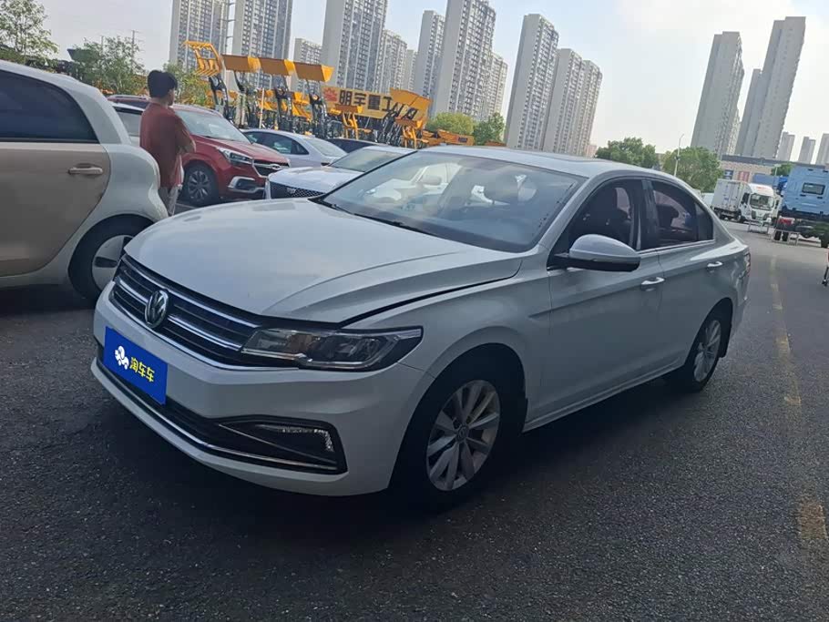 Bora 2019 1.5L AT Comfort