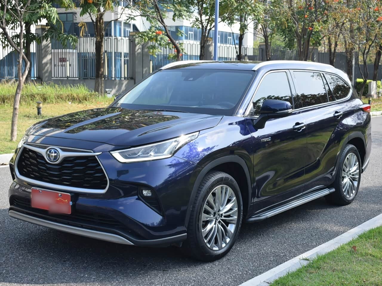 Highlander 2022 Hybrid 2.5L AWD Premium 7-Seater