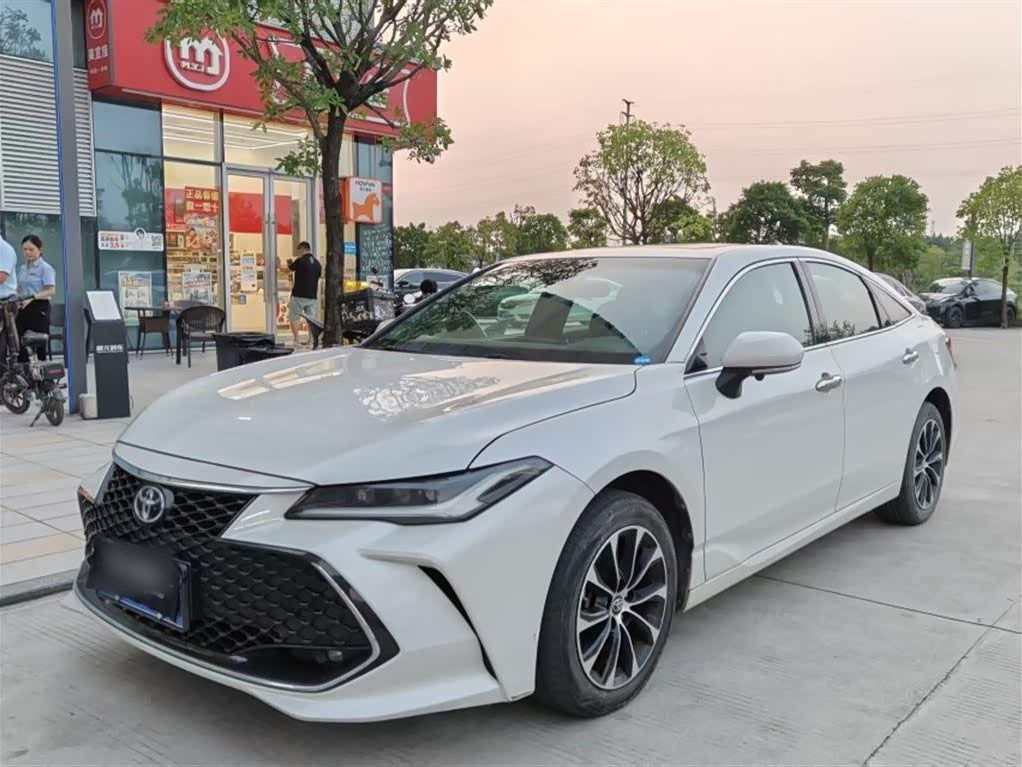 Avalon 2023 2.5L Luxury