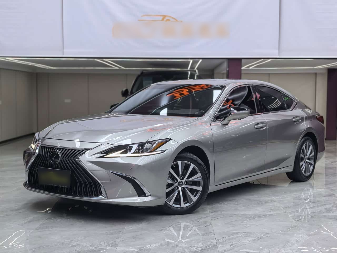 LexusES 2021 200 Luxury