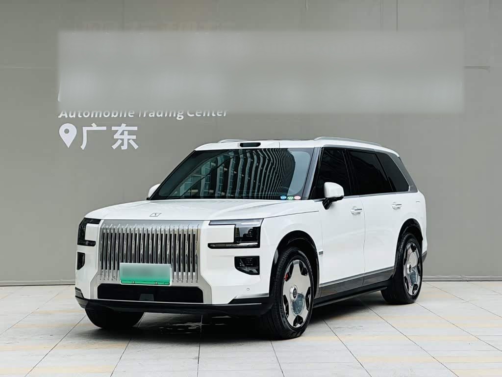 9X 2025 Ultra 70kWh 6-Seater