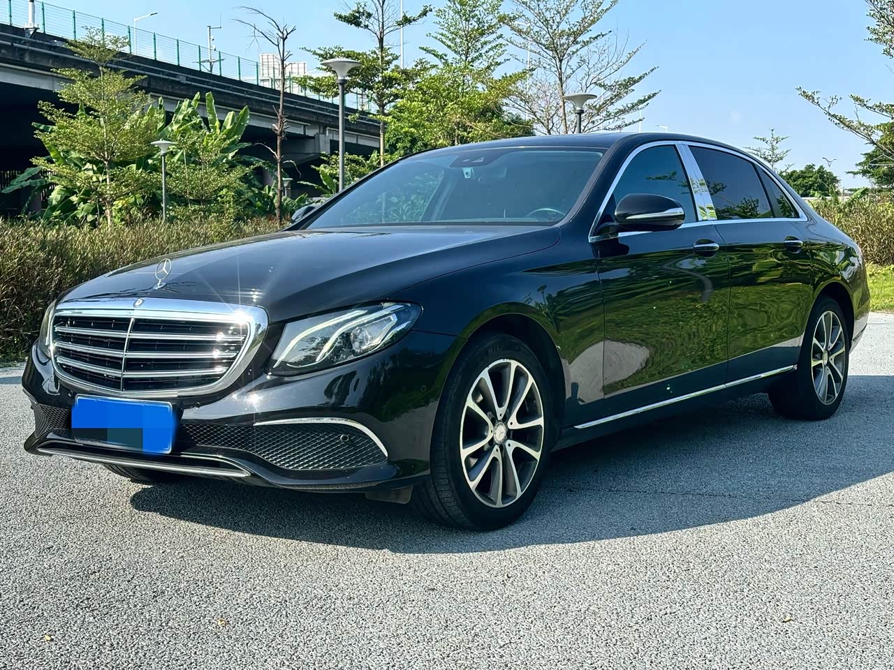 Mercedes-BenzE-Class 2016 E 200 L