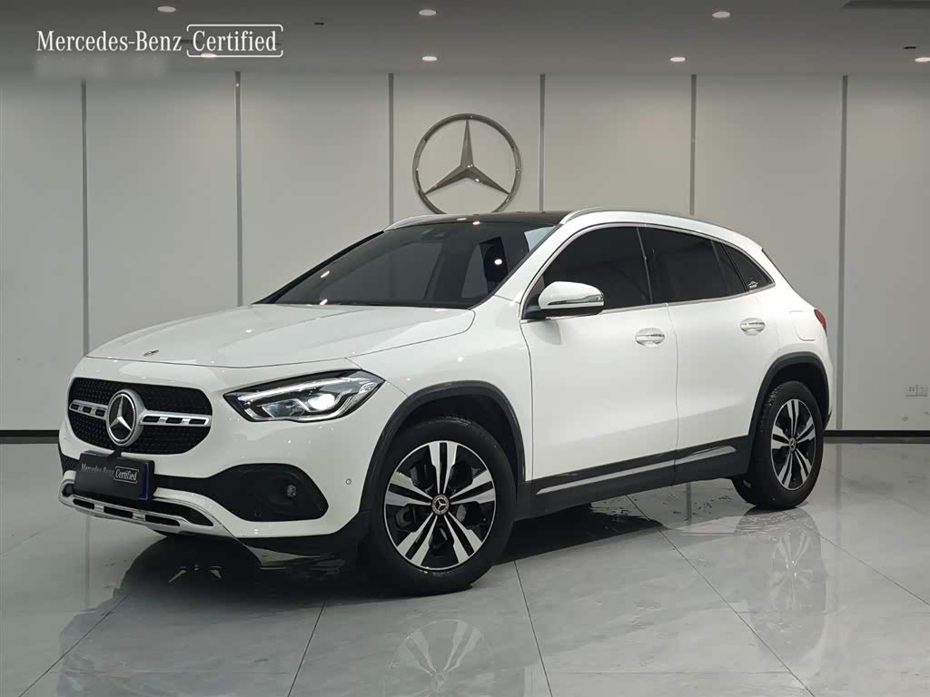 Mercedes-BenzGLA 2023 GLA 220