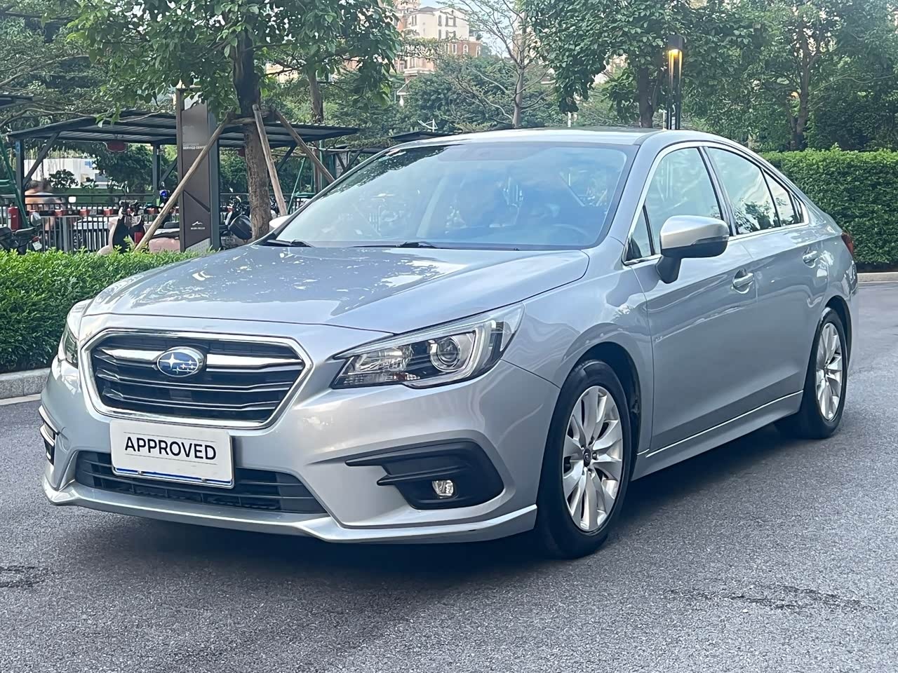 2020 Facelift 2.5i