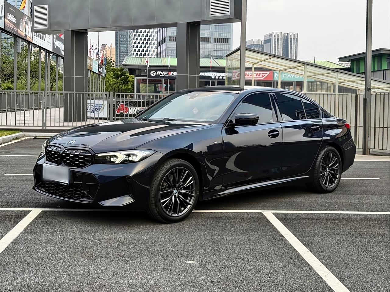 BMW3 Series 2023 325i M M Sport Night Package