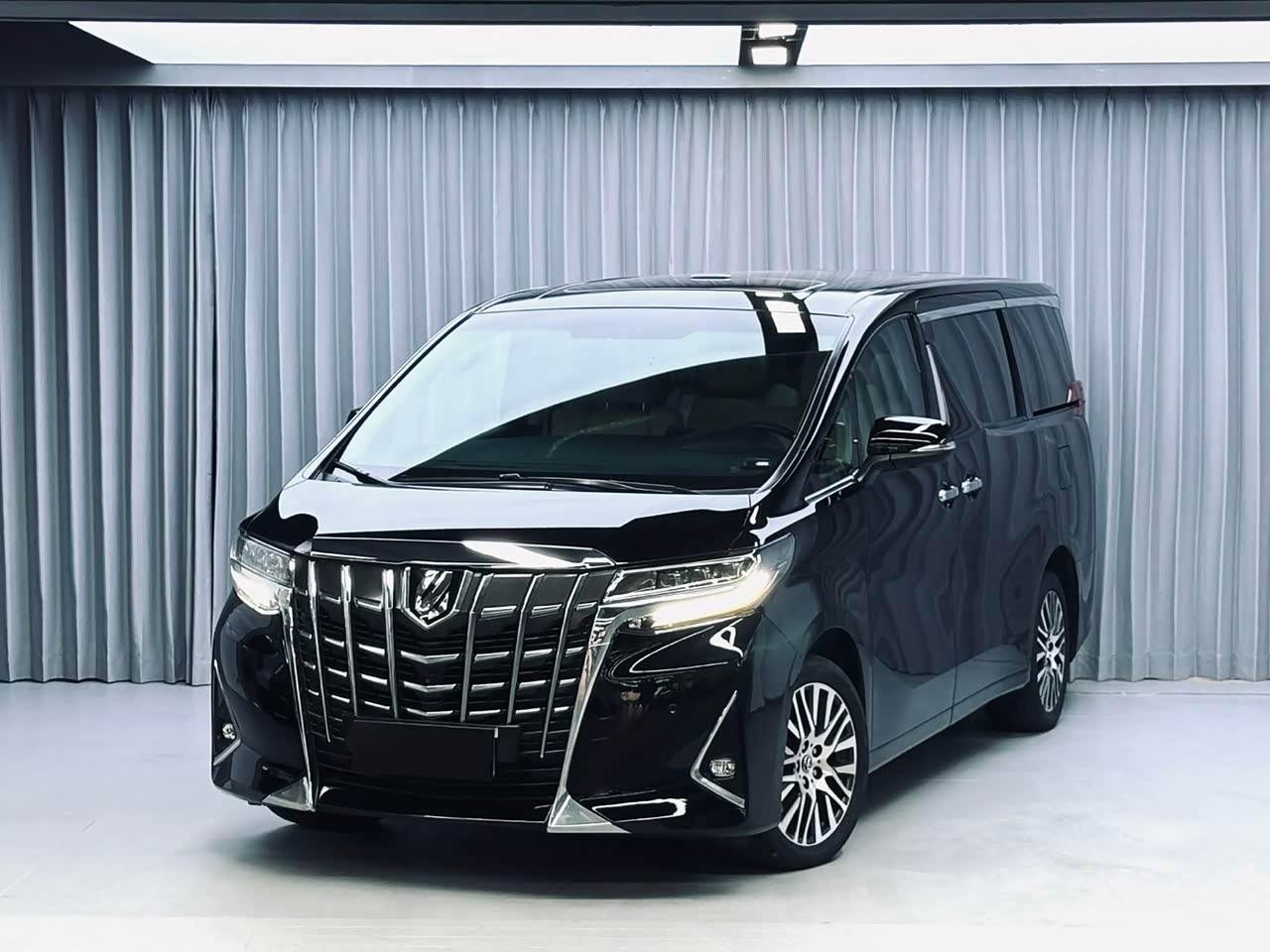 Alphard 2015 3.5L Premium