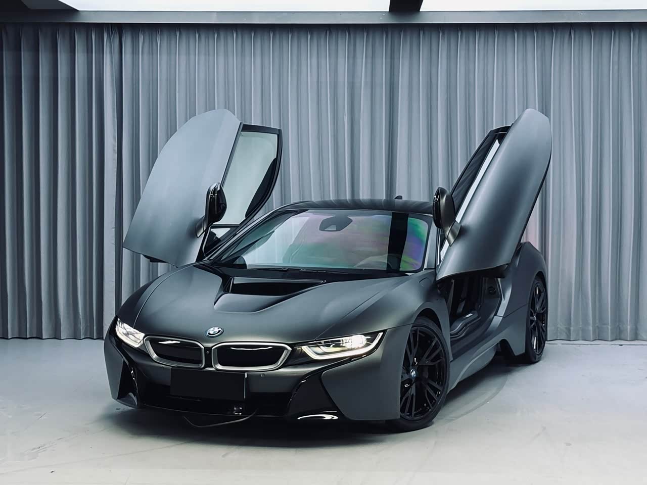 BMWi8 2014 Standard