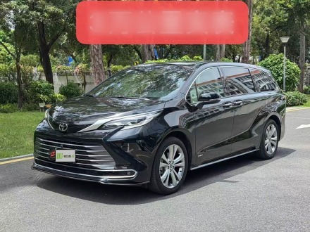 Sienna 2024 2.5L Hybrid Premium