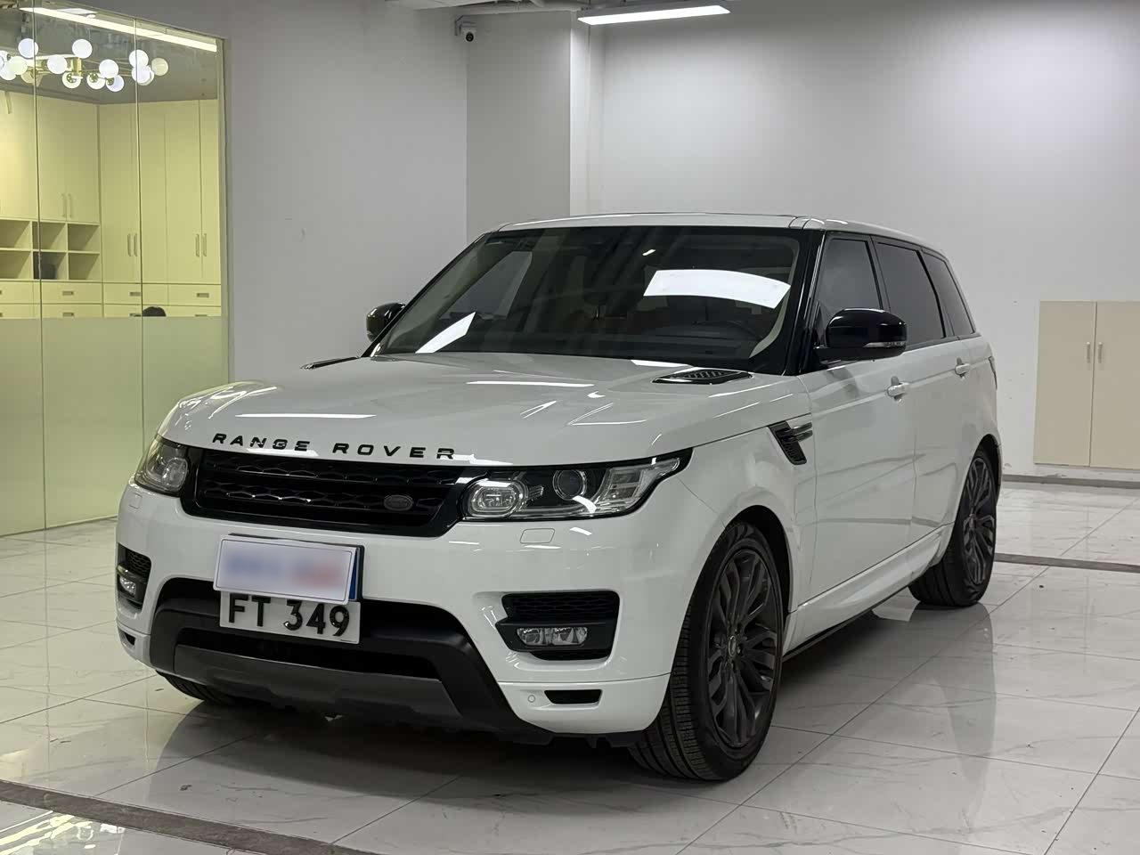 Range Rover Sport 2017 3.0 SC V6 HSE DYNAMIC