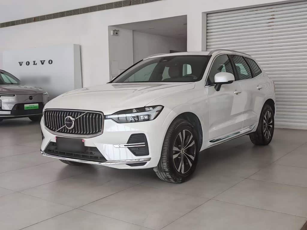 XC60 2025 B5 AWD Luxury