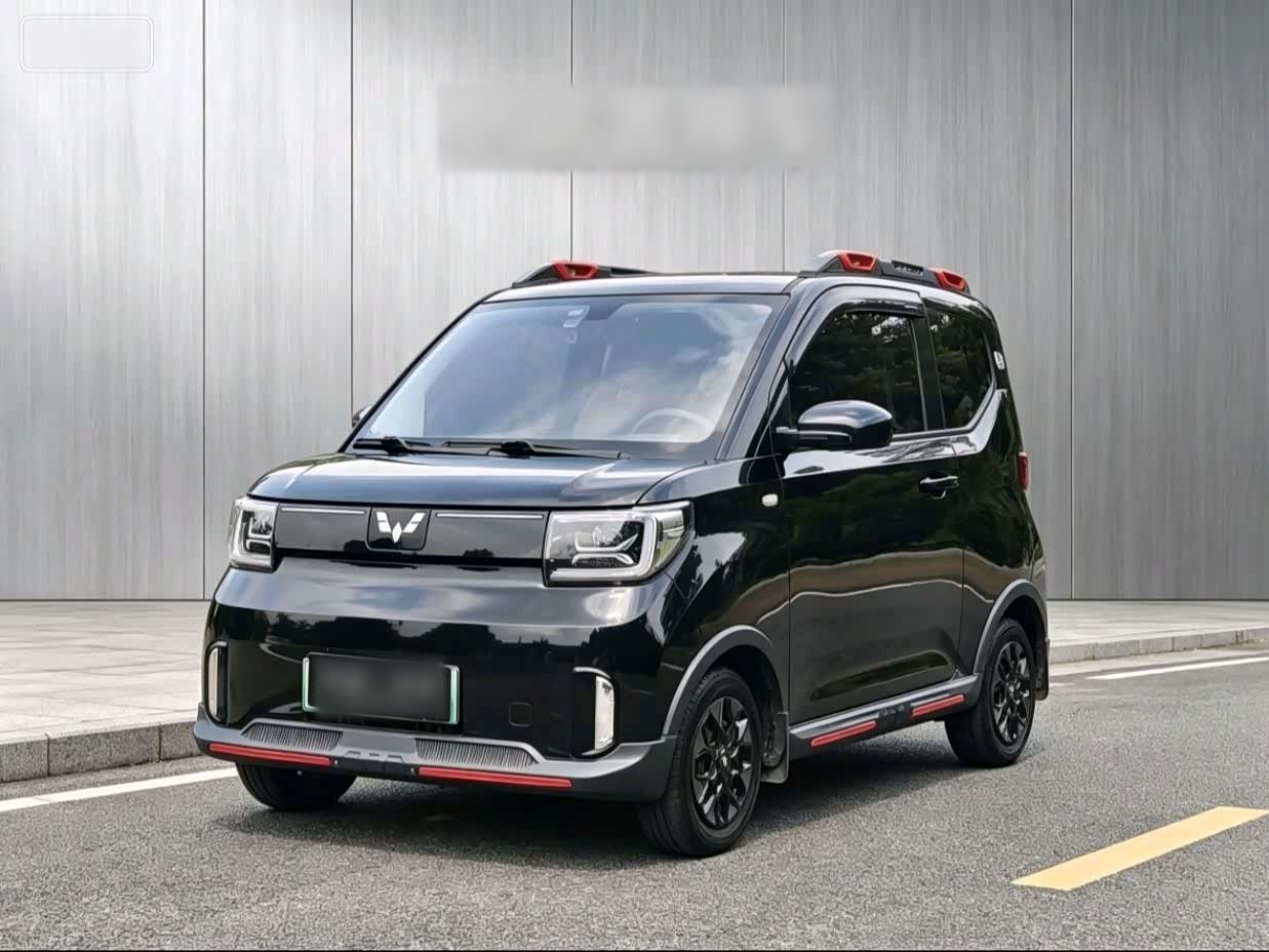 Hongguang MINIEV 2022 GAMEBOY 200km LFP