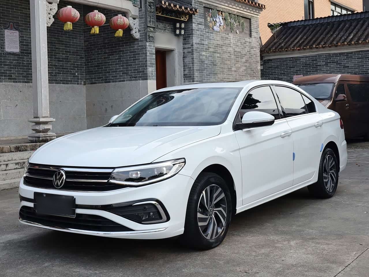 Bora 2023 200TSI DSG