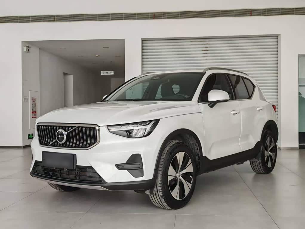 XC40 2024 B3 Luxury