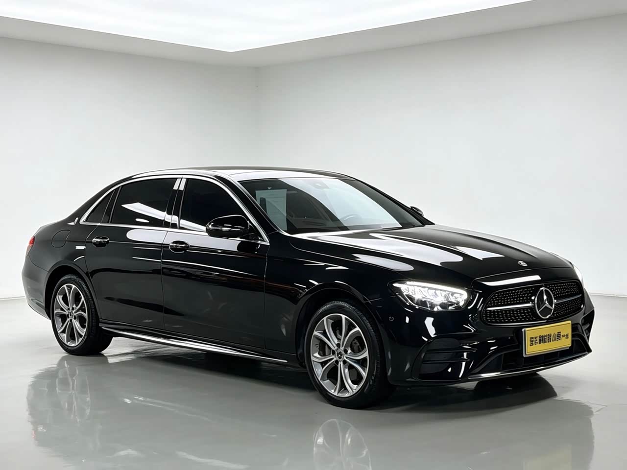 Mercedes-BenzE-Class 2023 Facelift E 300 L Sport Luxury