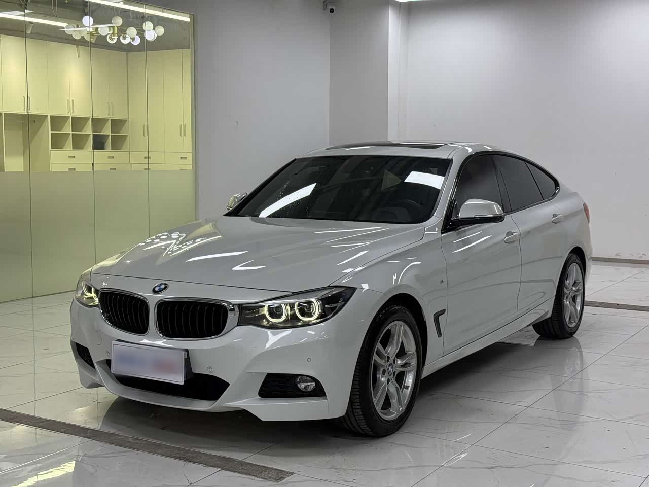 BMW3 SeriesGT 2020 320i M Sport Package